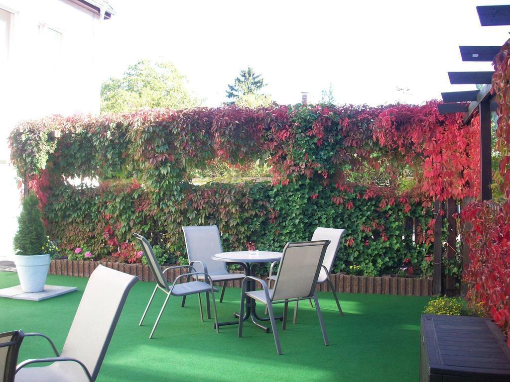 Apartmentpension Am Krongut Potsdam Exterior foto
